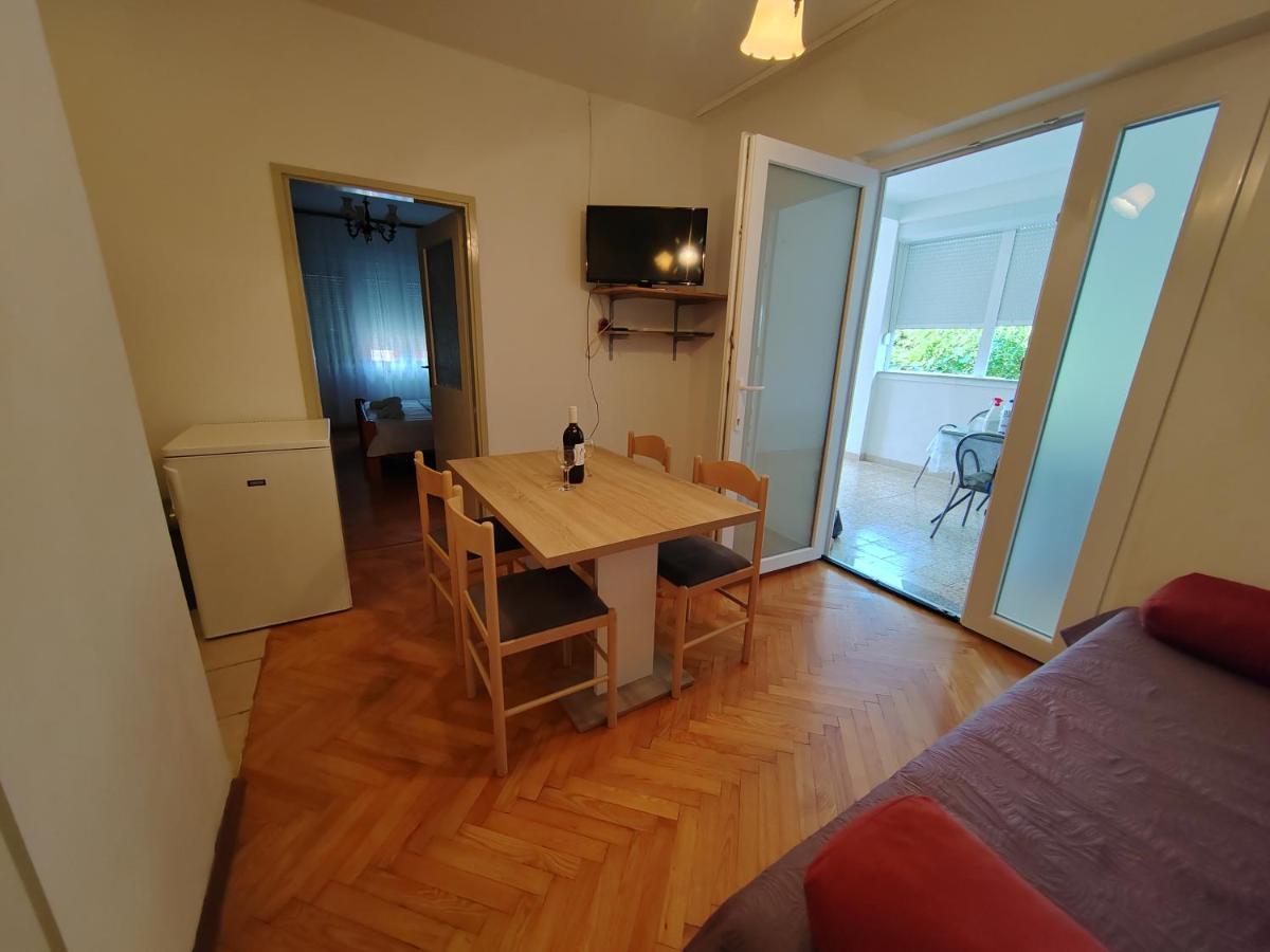 Apartments Kocijan Sukošan Exterior foto